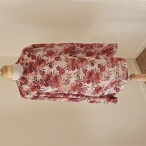 Torrid SZ 3X floral long sleeve sheer top.